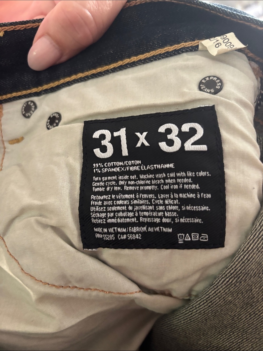 Jeans - Picture 6 of 6
